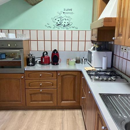 לינה וארוחת בוקר פלטרה A Casa Di Checco מראה חיצוני תמונה